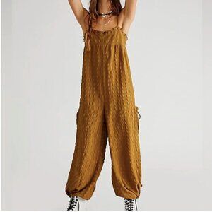Free People Sarah Jumpsuit Overalls Brown M Textured Oversized Boho Baggy Casual
